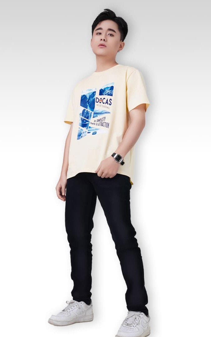 CT415 Áo Thun Cổ Tròn Nam DOCAS Vải Cotton CMC Họa Tiết City Phom Relax Fit